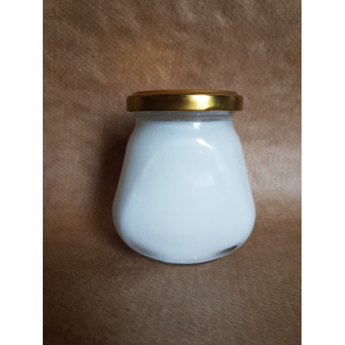 Coconut oil from coconut pulp, raw pressed, wooden press